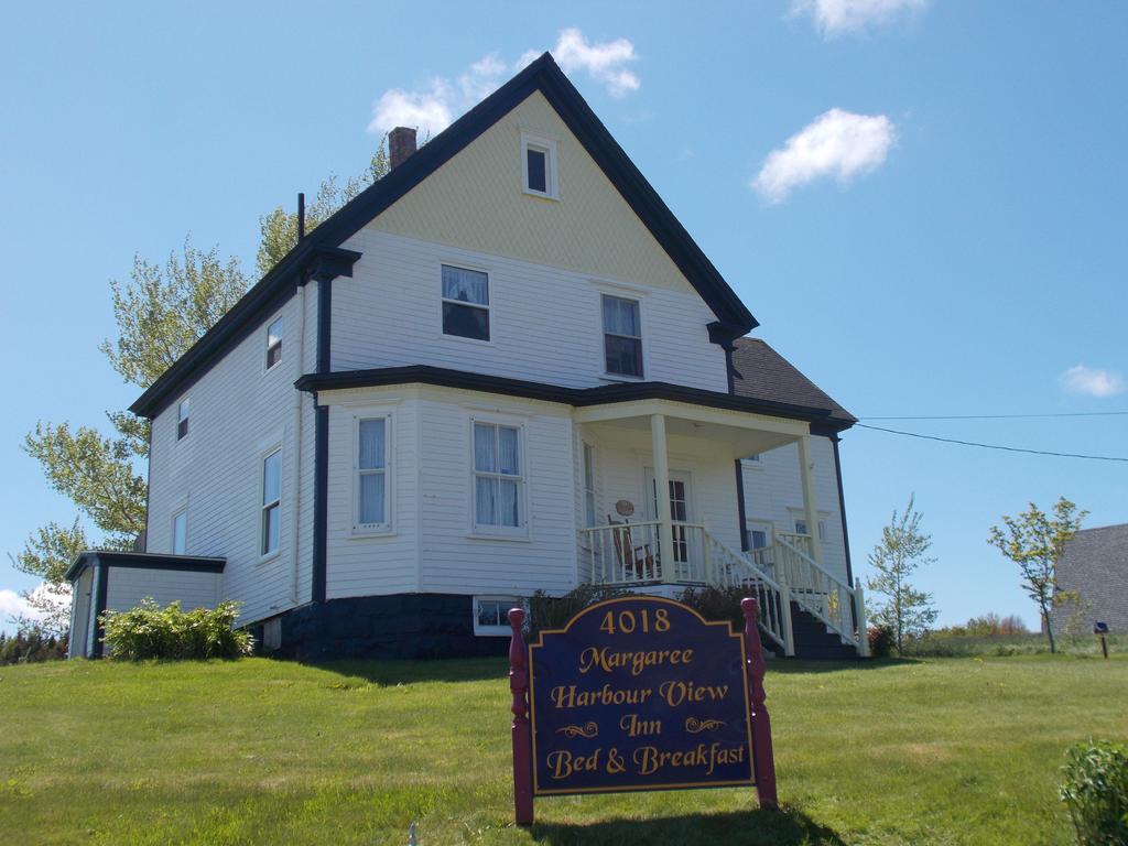 Margaree Harbour View Inn B&B Exterior photo